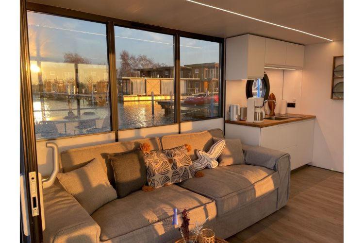 Hausboot Fjord Haven Mit Biosauna In บาร์ท ภายนอก รูปภาพ